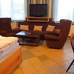 Апартаменты Pod Kozakovem *