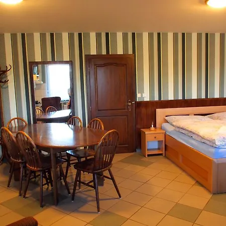 Apartment Pod Kozakovem Tatobity