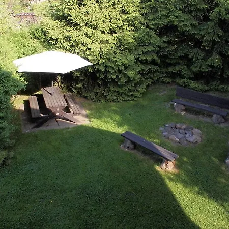 Apartment Pod Kozakovem Tatobity